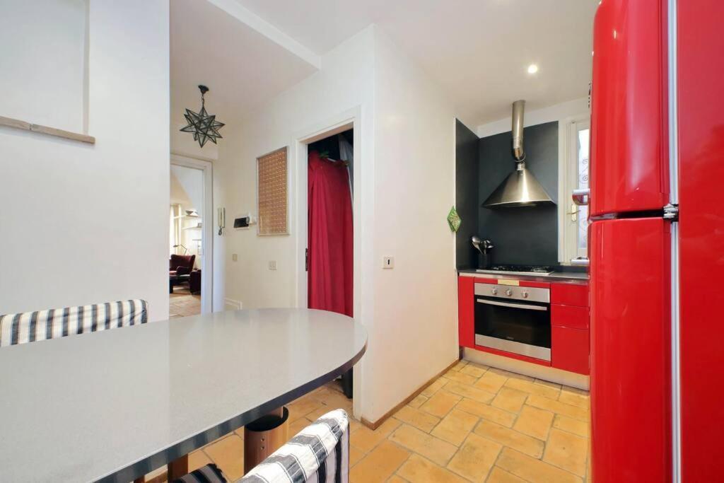 Appartement Monserrato2 à Rome Extérieur photo